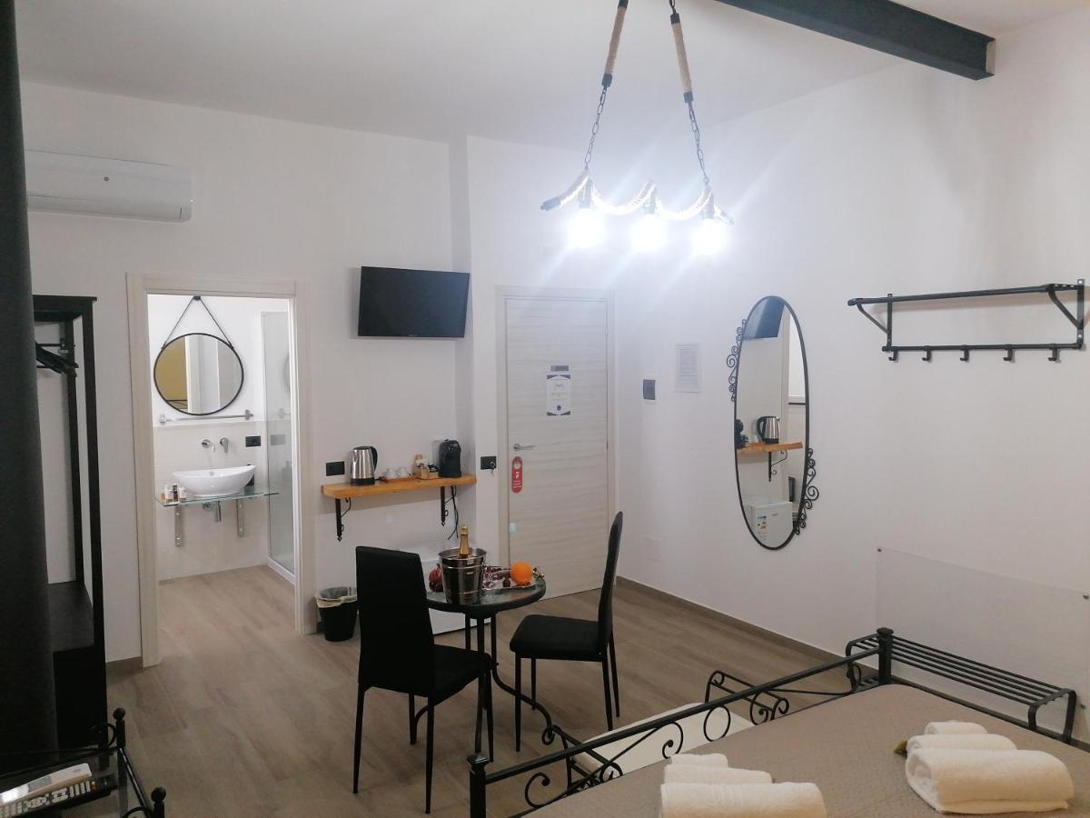B&B 36 Passi Dal Mare 2.0 Trapani Eksteriør bilde