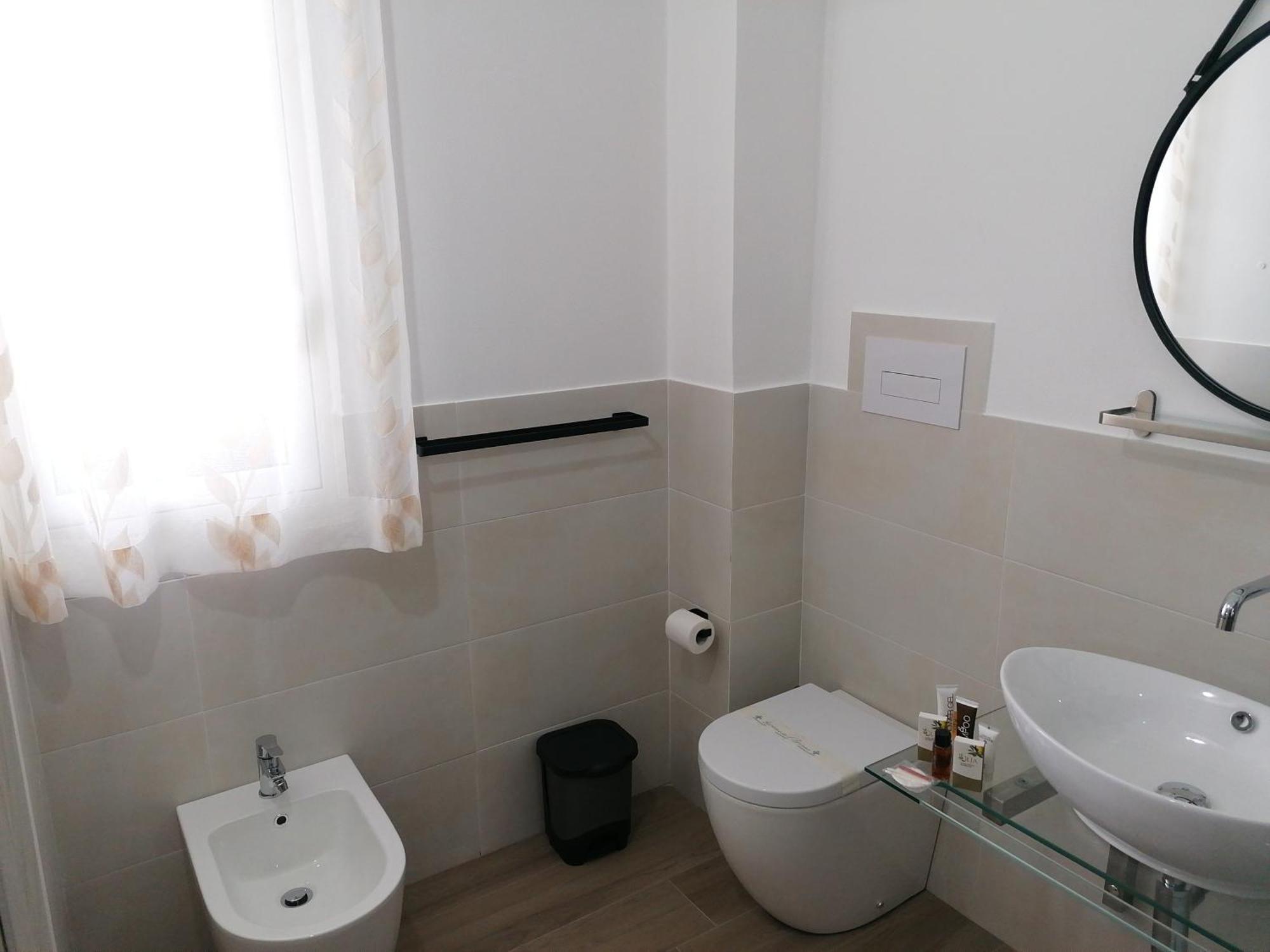 B&B 36 Passi Dal Mare 2.0 Trapani Rom bilde